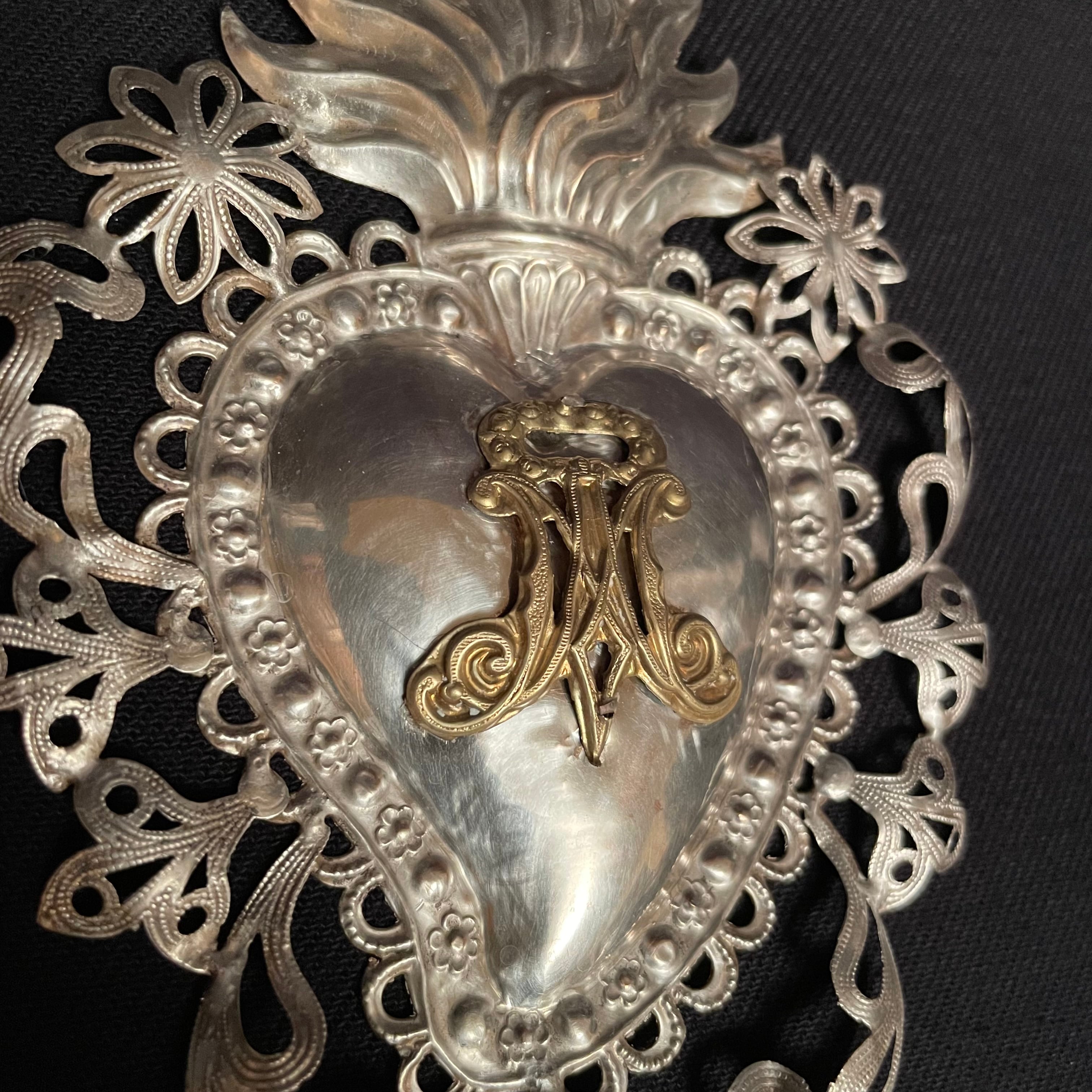 Heart Ex-Voto Monogramed M #R マリア 奉納品 | quelque jour