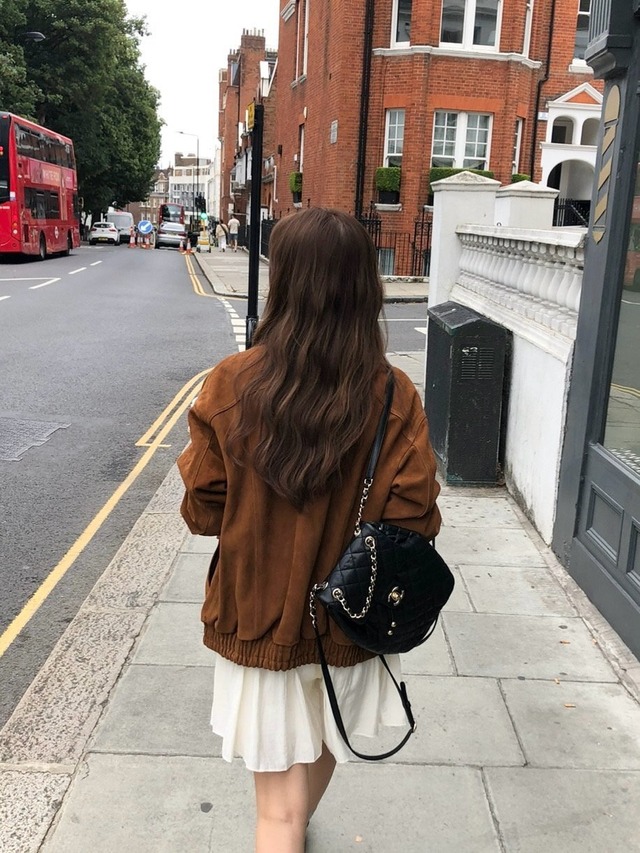 (overtake) goat blouson jumper