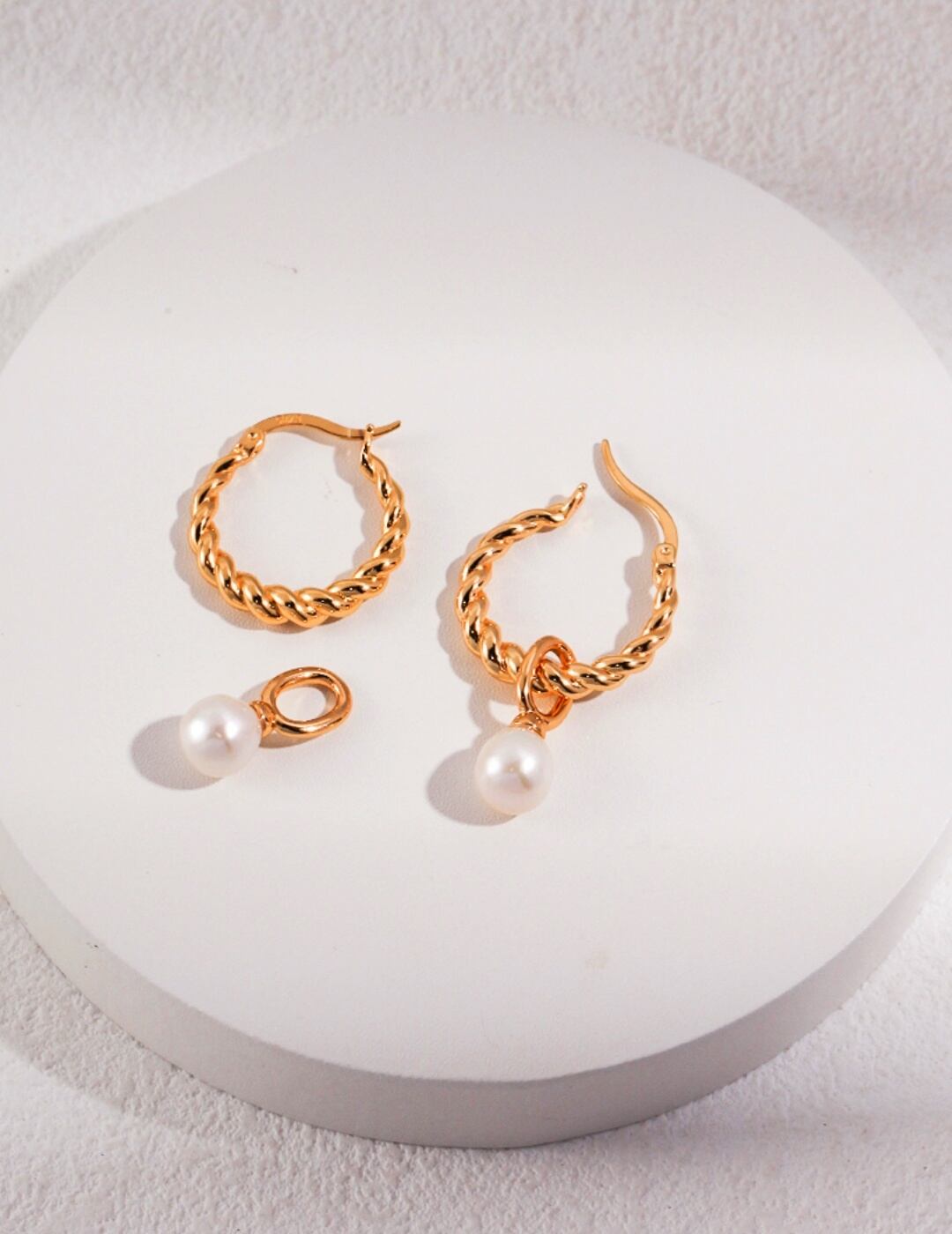 2WAYデザイン SV925淡水パール取り外し可能フープピアス|上品にもミニマルにも、自在な表情を演出