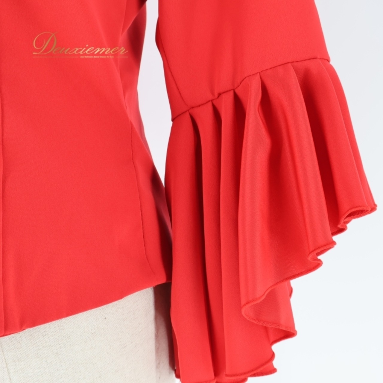 フラメンコ 衣装 エルモサイベリア HERMOSA IBERIA トップス ブラウス レッド系 赤 無地 フリル ボランテ ダンス パーティ 華やか 豪華 舞台 フリルトップス おしゃれ かわいい 衣装用 ダンスウェア ステージ衣装フリルブラウス フェミニン レディース イベント