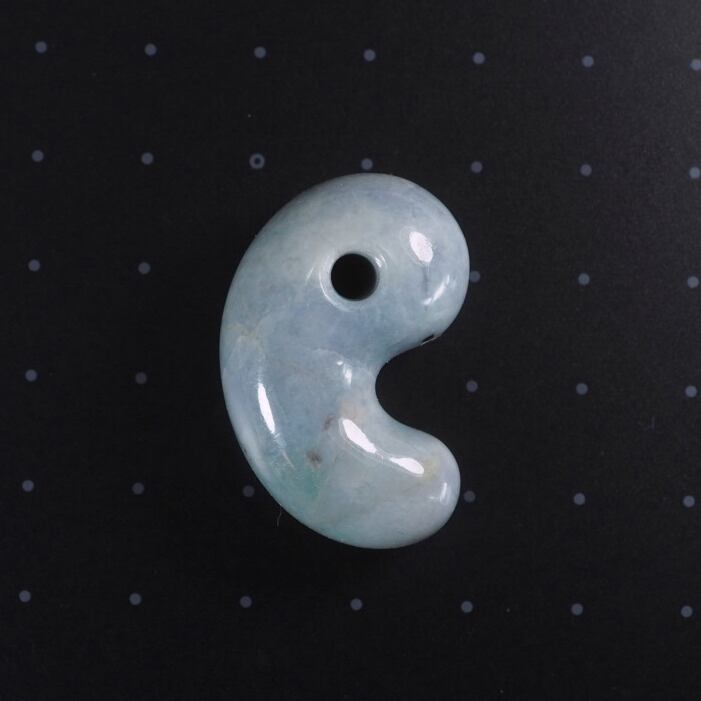若桜翡翠 勾玉 【公式通販】