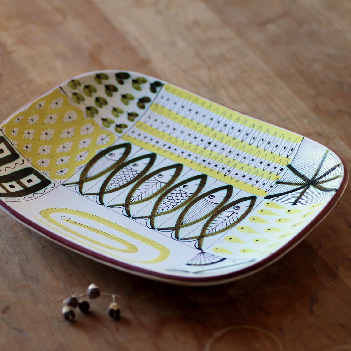 Gustavsberg グスタフスベリ Fajans ファイアンス 黄色い長方形皿 北欧