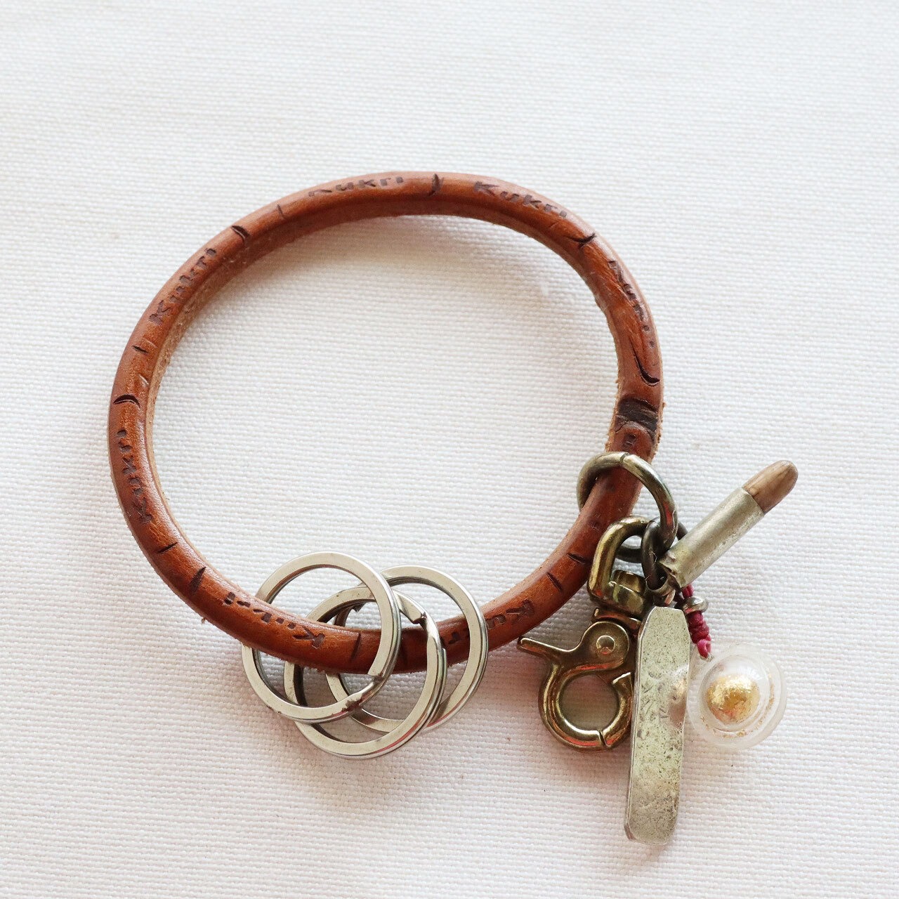 アッセンブル レザーキーリング｜Assemble ONE-OFF Leather Keyring｜A002