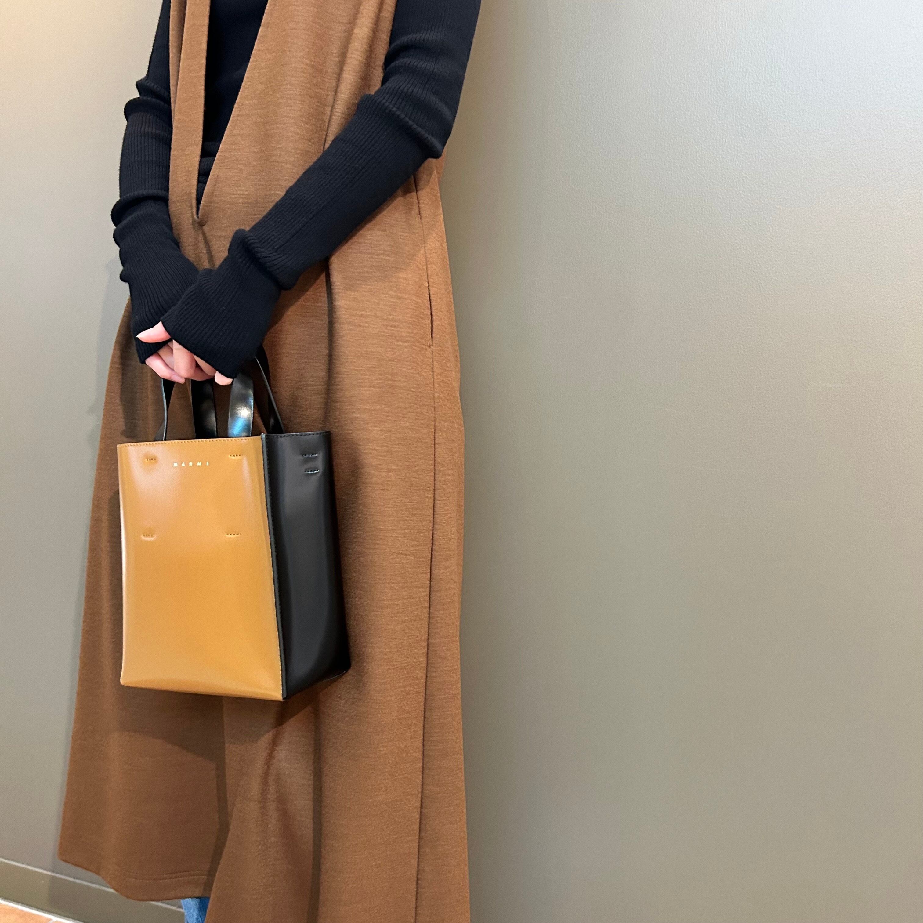 SOLD OUT：MARNI【マルニ】ブラック、ブラウン レザー製MUSEOミニ