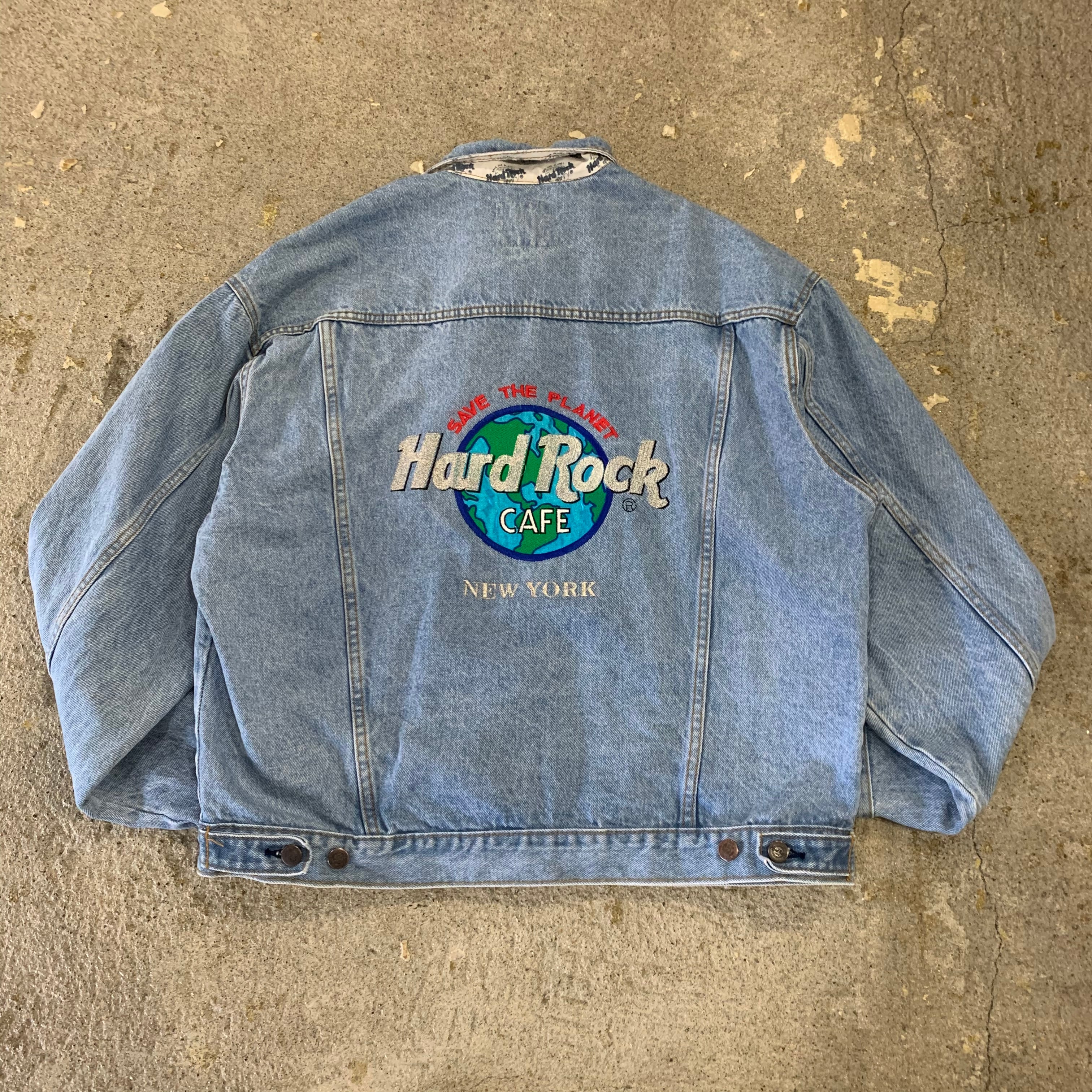 90s hard rock cafe denim jacket | What'z up 90s hard rock cafe denim jacket | What'z up