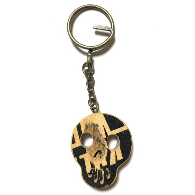 Madwood マッドウッド スケボー パターン キーホルダー スカル Mw Skull1 Cotsubu Mart コツブマート Madwood マッドウッド スケボー パターン キーホルダー スカル Mw Skull1 Cotsubu Mart コツブマート