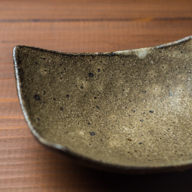 Kawara Mikage（角皿・反り皿・船皿）／今野忠則 ipotta