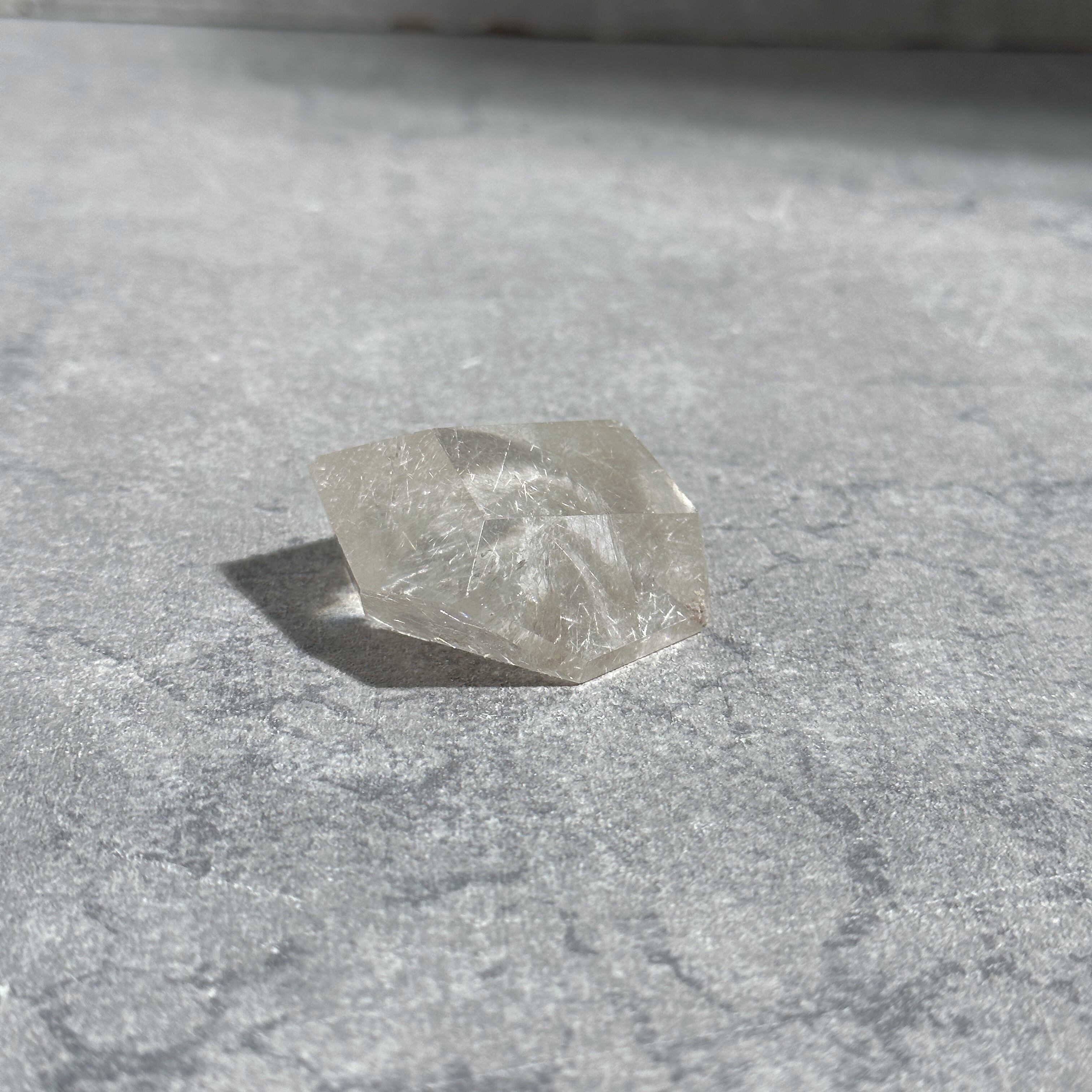 ルチルインクォーツ フリーフォーム04◇Rutile in Quartz◇天然石