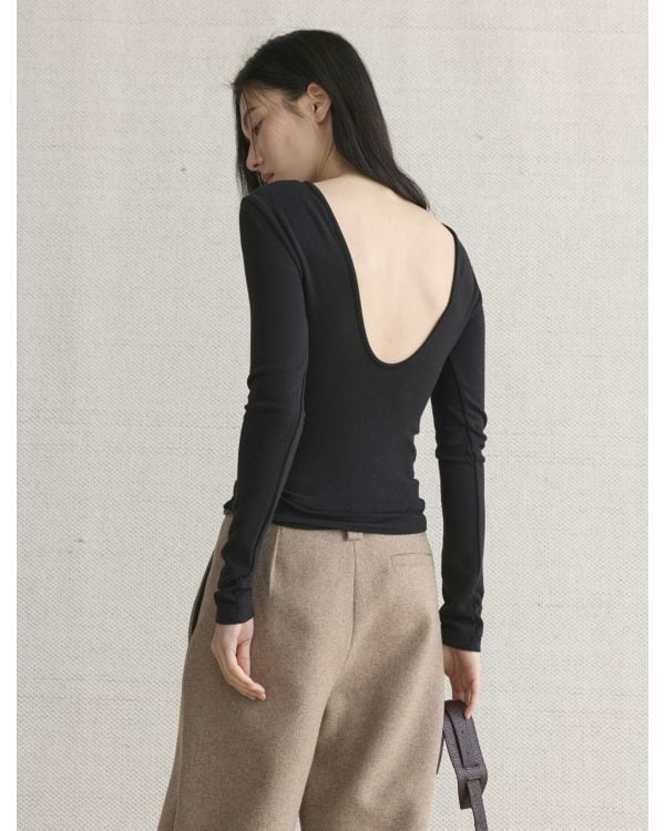 Back Uneck Cut Pullover