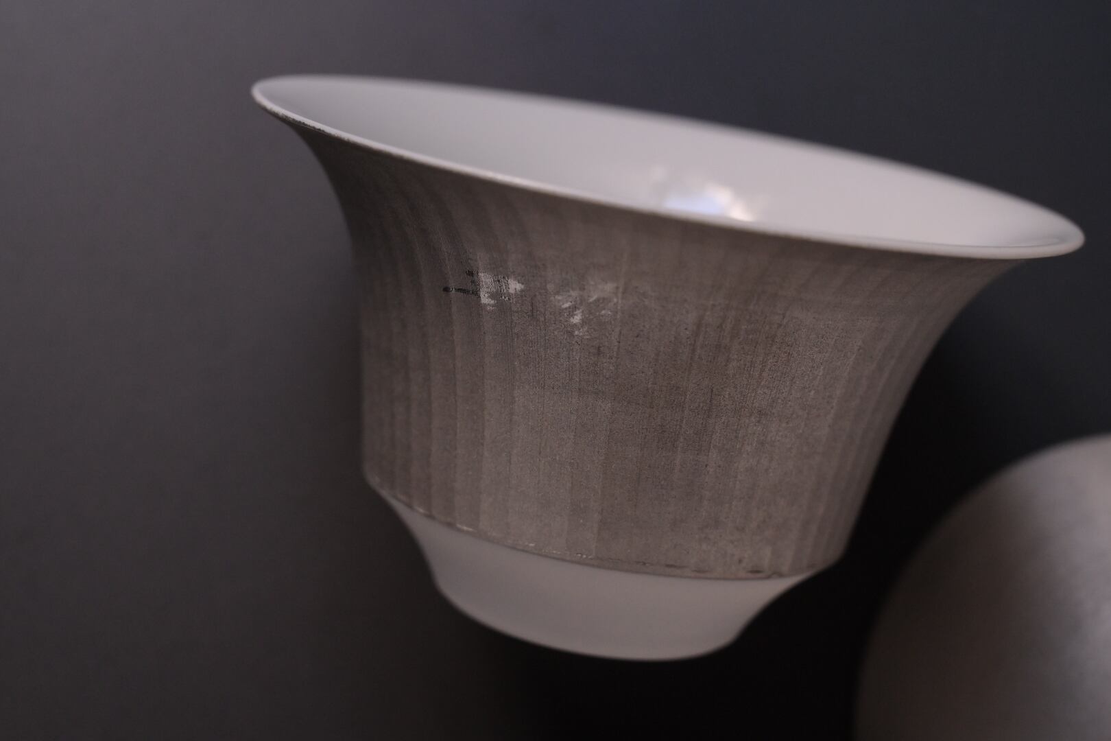 小林千恵 白金蓋碗ギザギザ三角 | 鎌倉倶楽部 茶寮