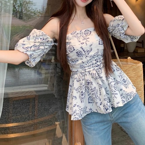 ボリューム袖ペイズリーペプラムトップス ・11077