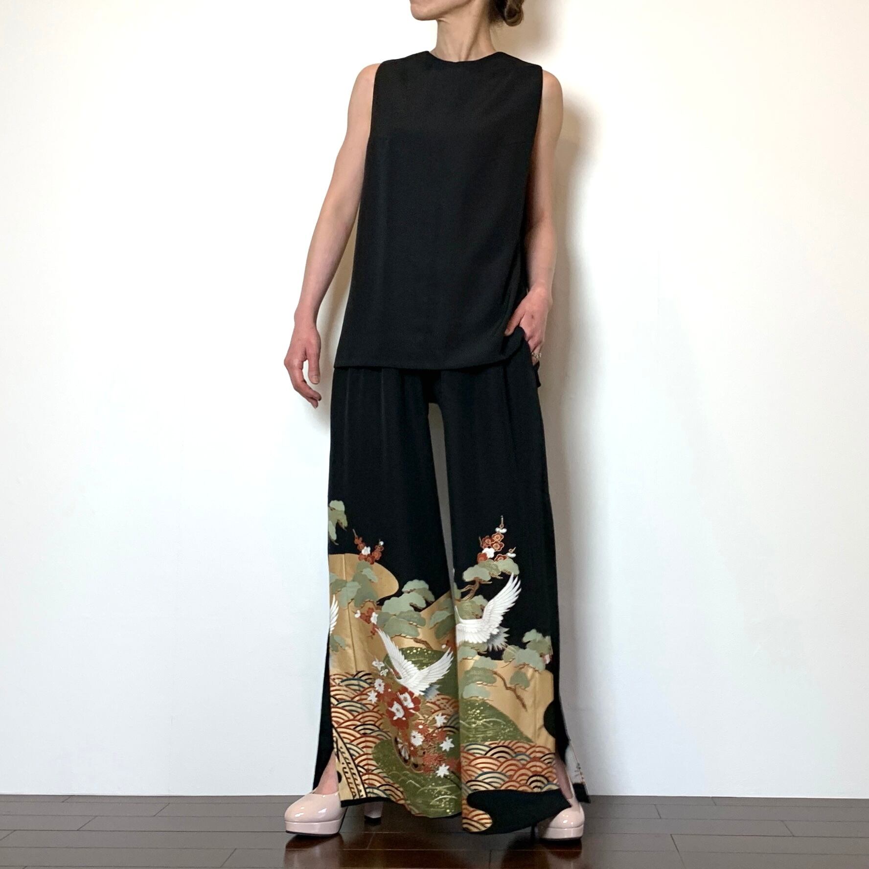 着物リメイク。パンツスーツです - アンサンブル 