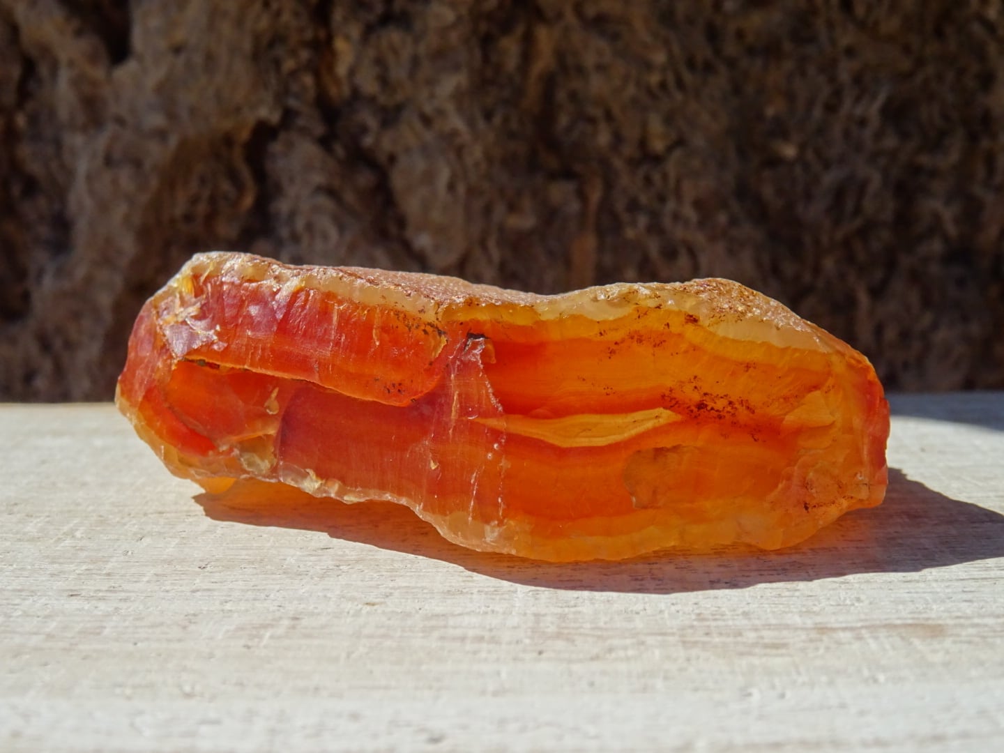 オレンジの縞瑪瑙 茨城県玉川産 carnelian 匿名配送送料込み 石ころ 玉川メノウからカーネリアン✨ 茨城県 常陸大宮市 玉川の瑪瑙 原石は赤