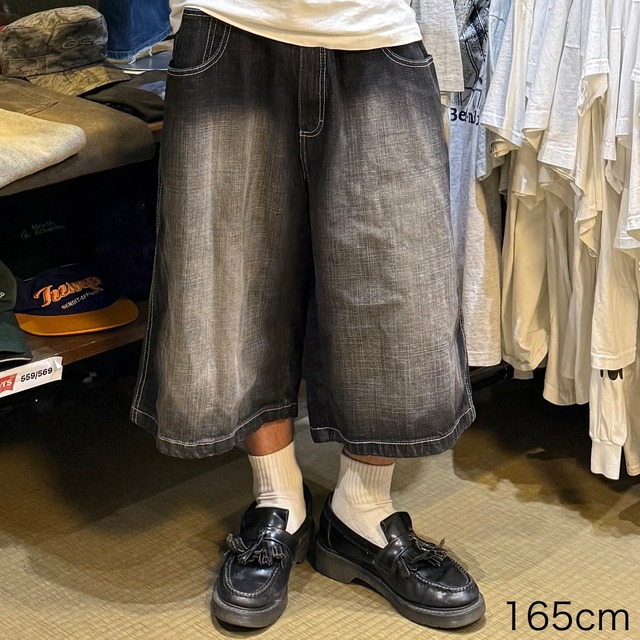 【00's】【W38】SOUTH POLE デニムショーツ　革パッチ