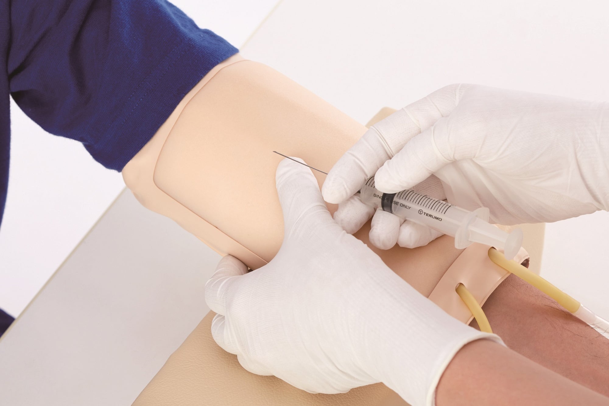 M181 装着型静脈注射シミュレーターI.V.Pad（アイ・ヴィ・パッド