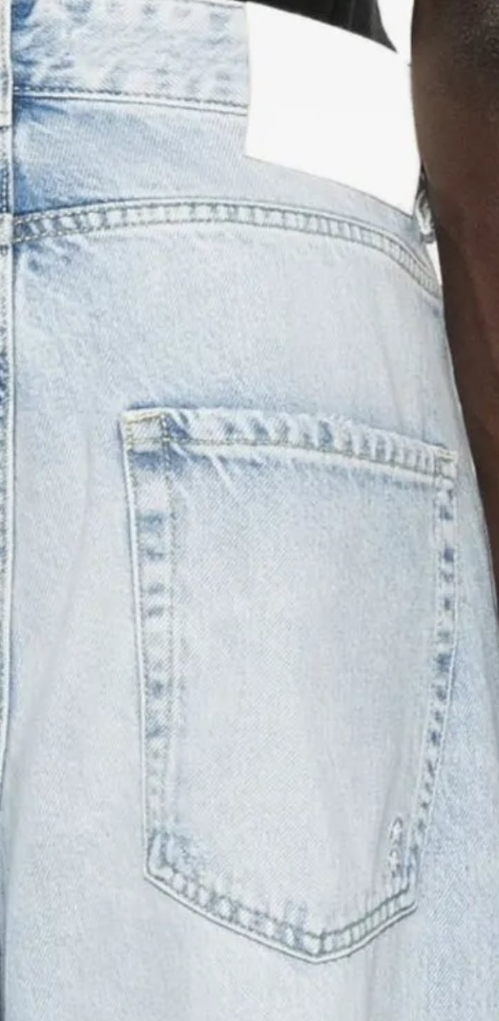 ICON DENIM(アイコン デニム）MAN JOSH BLECHED テーパードブリーチド