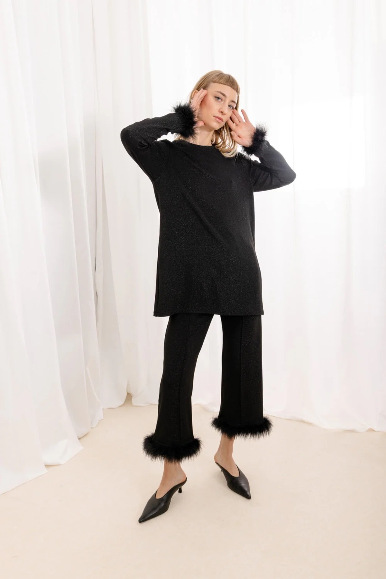 DISCO LONG SLEEVES TOP - BLACK