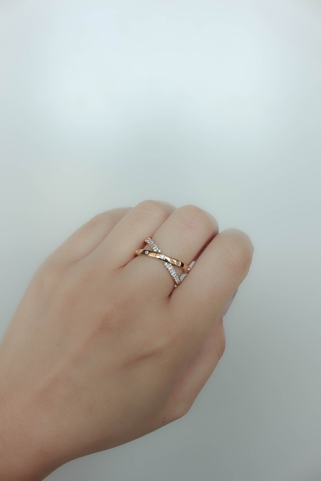 Cross Zirconia Ring