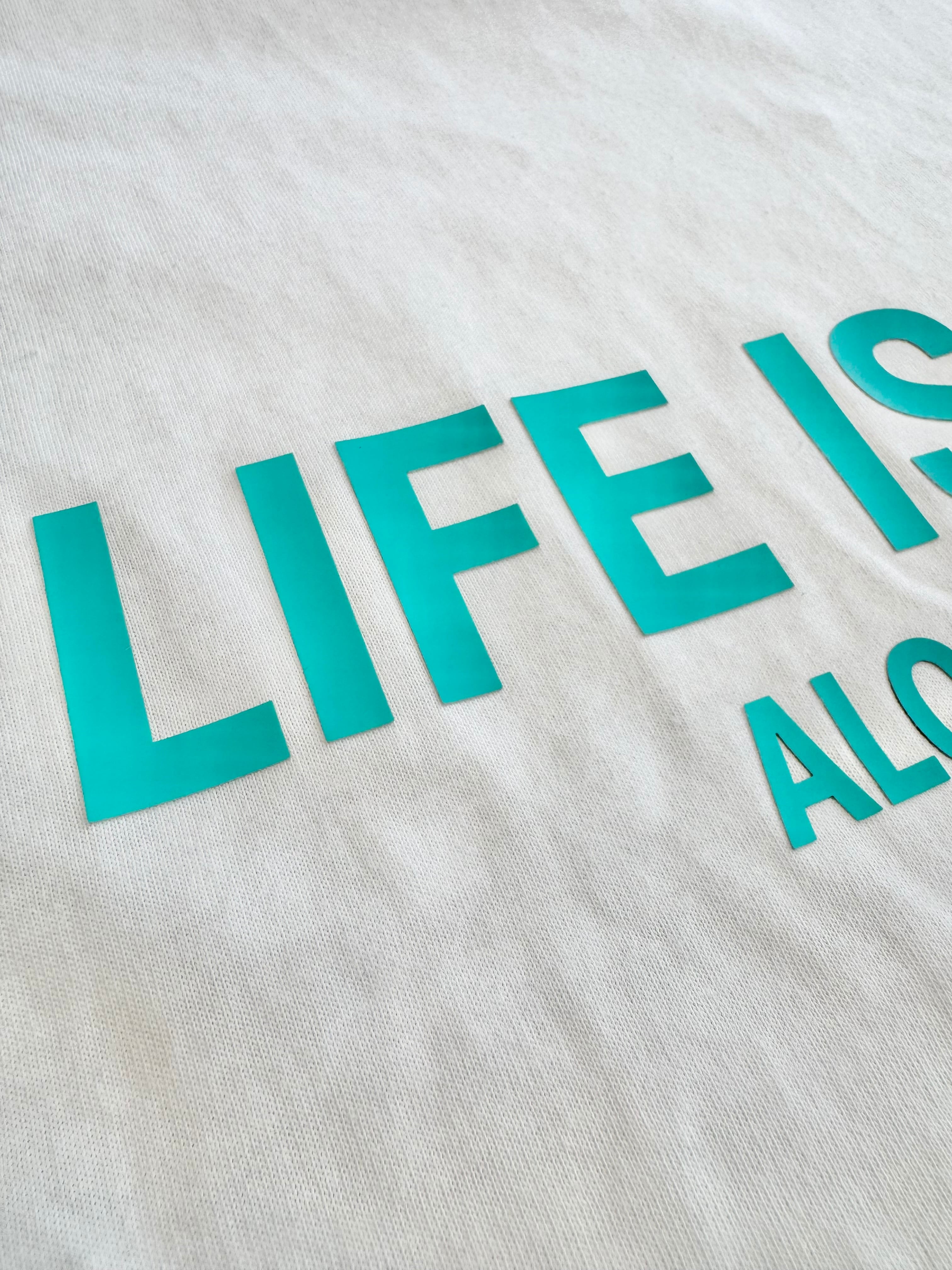 LIFE isオリジナル ラバーロゴTシャツ ¥6,990+tax