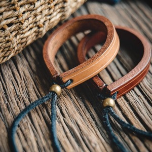 Minimal Leather Adjustable Bracelet / ミニマル レザー アジャスタブル ブレスレット
