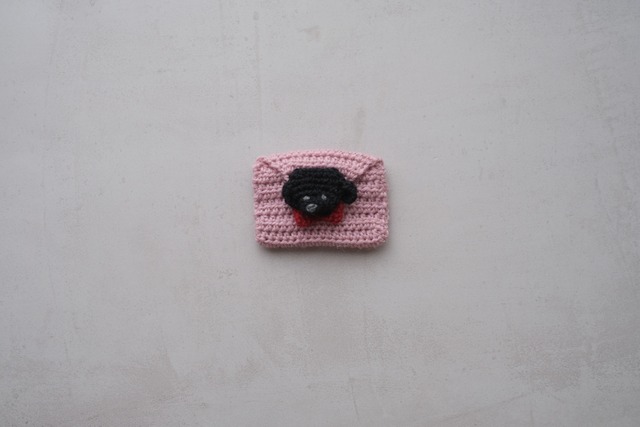 おめかし黒トイプードルのミニミニポーチ・ピンク(7×5cm)