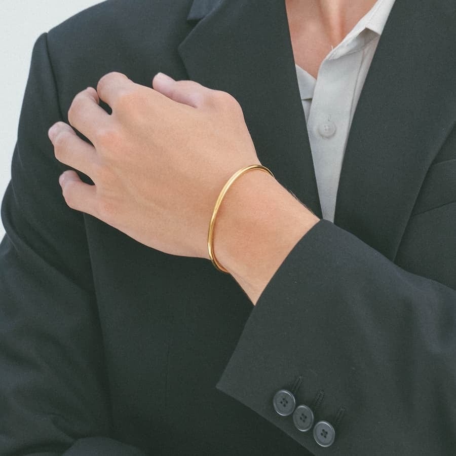 thin simple bangle (gold) #b66 | garcia thin simple bangle (gold) #b66 | garcia