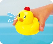 アヒル隊長 おふろにぎにぎ水てっぽう