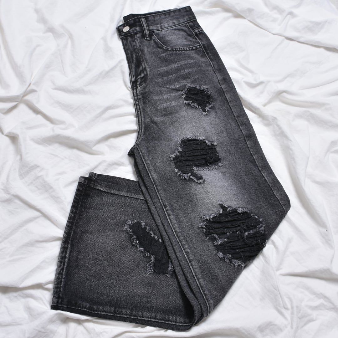 1/14 完売→再入荷！】ブラックダメージ ワイドデニムパンツ