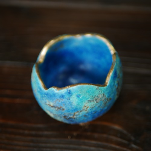 小さな青色の殻 no.2