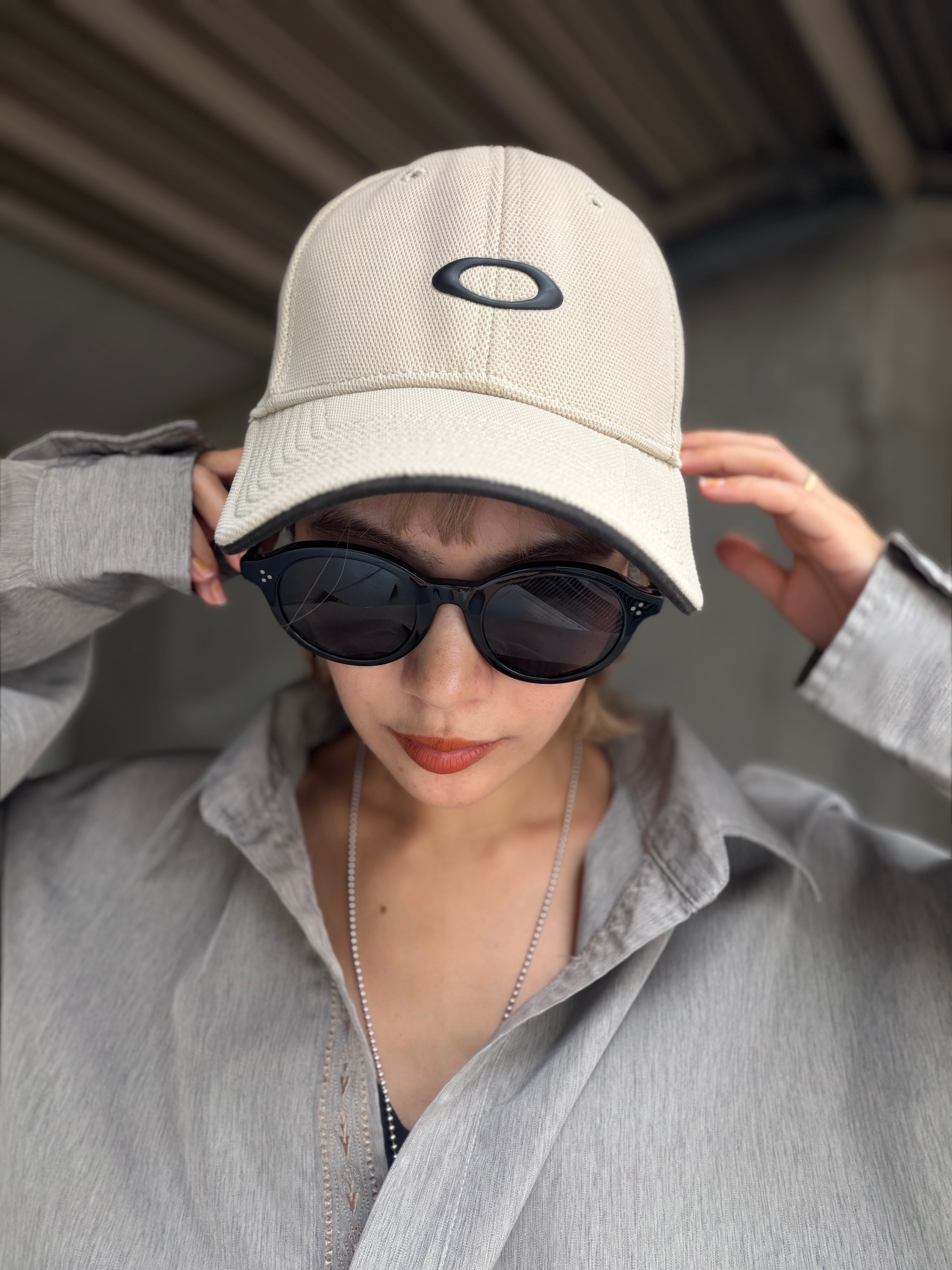 (AC1107)OAKLEY rubber logo cap