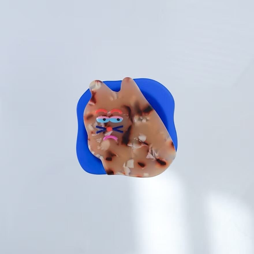 SALAH ×MATOBA YUKO ”Mischievous Cat Smartphone Grip” スマホ