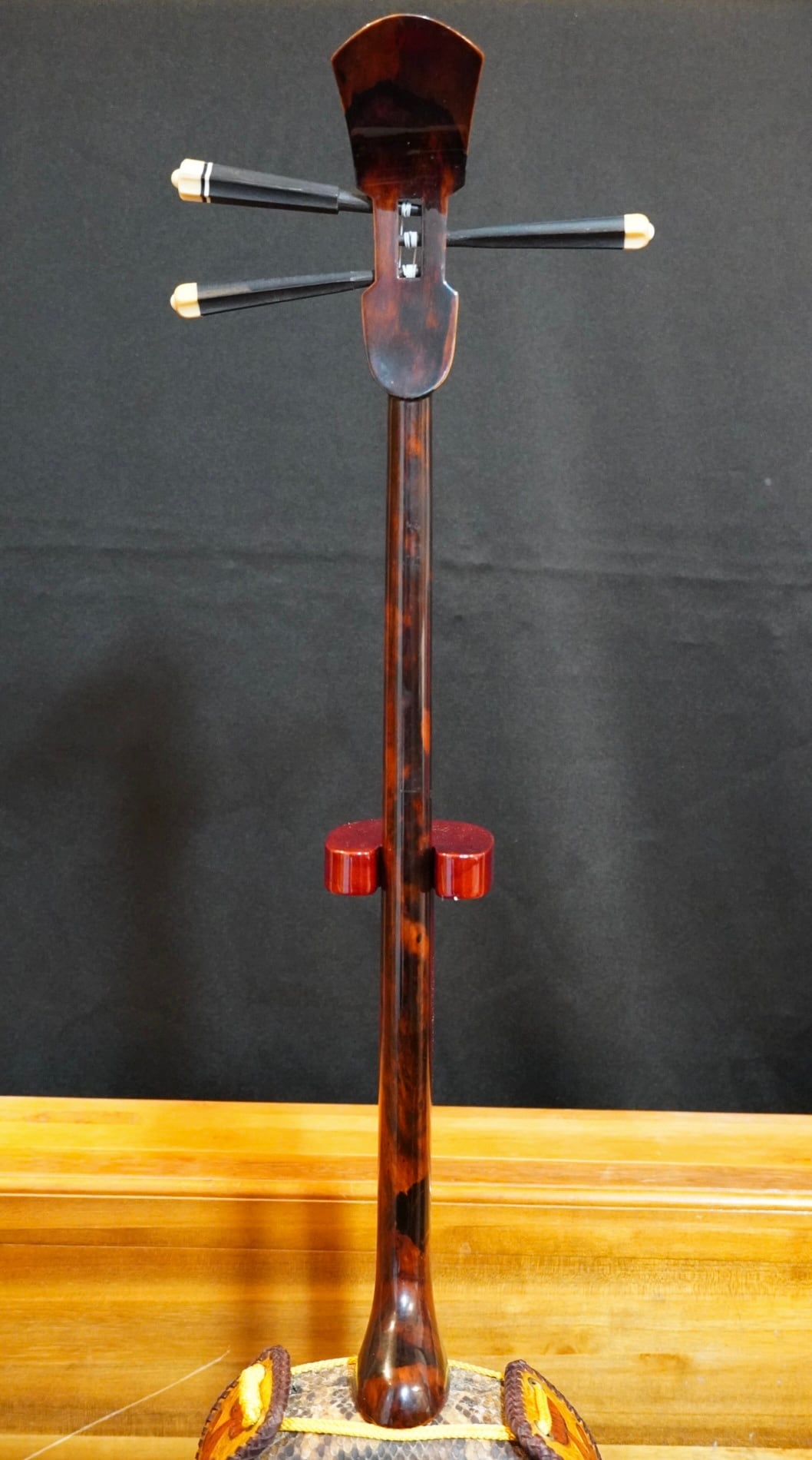 初期時代の又吉康美作 現代与那型三線 最高級八重山黒木虎杢使用 大家