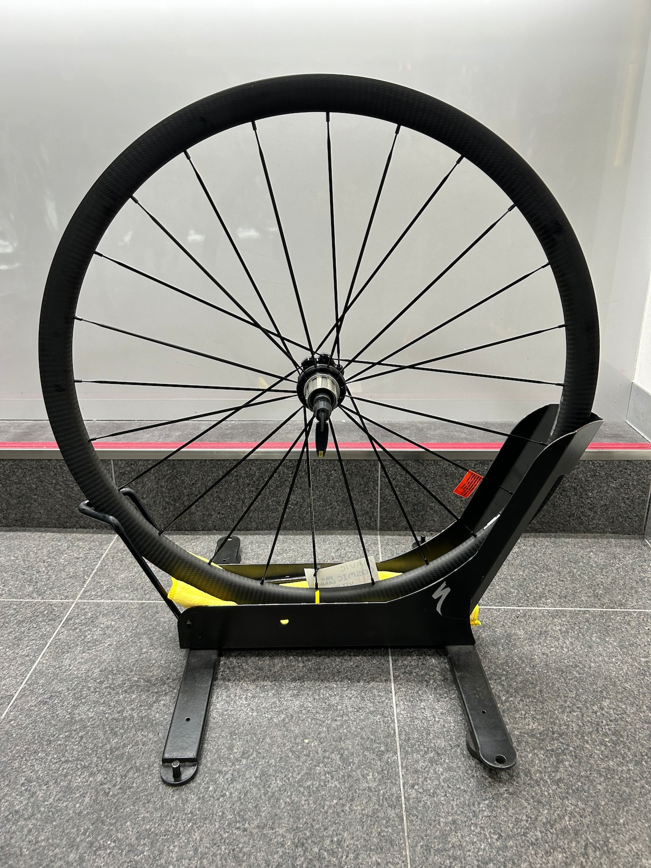 MAVIC COSMIC PRO CARBON SL DISC ディスクブレーキ仕様　前後セット