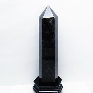 1.9Kg モリオン 黒水晶 六角柱 台座付属 一点物 152-4005