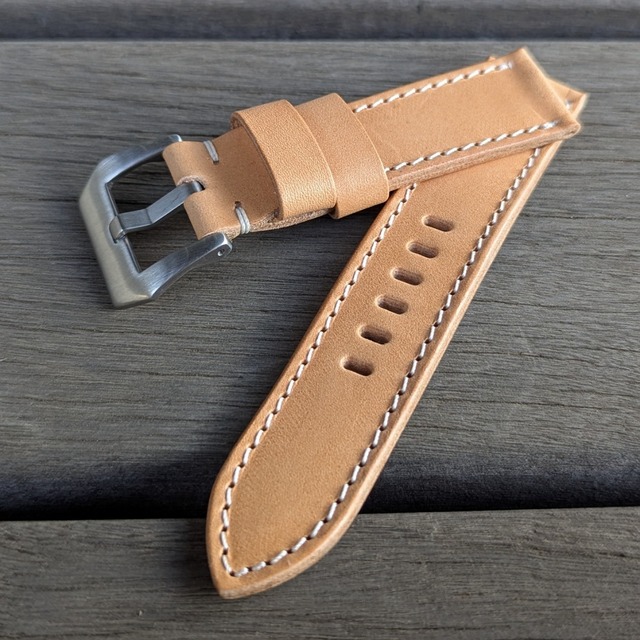 【ラグ幅：20/22/24/26mm対応】【SP-2PSNA-O】【子穴：楕円】ハンドメイド レザーベルト 国産なめし 生成りのヌメ革、加脂オイルレザー使用 腕時計 替えベルト LEVEL7