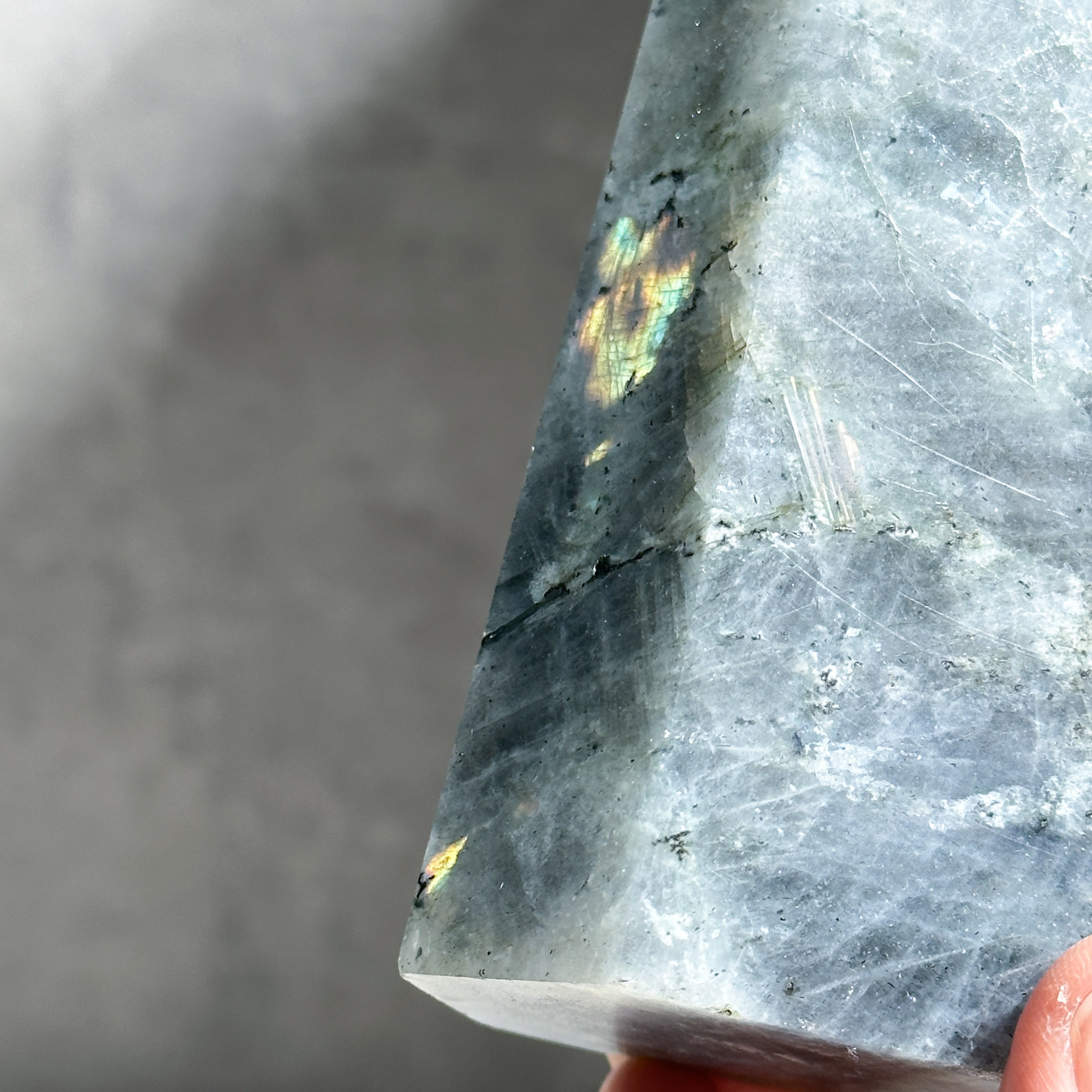 グレーのラブラドライト タワー11◇ Labradorite ◇天然石・鉱物