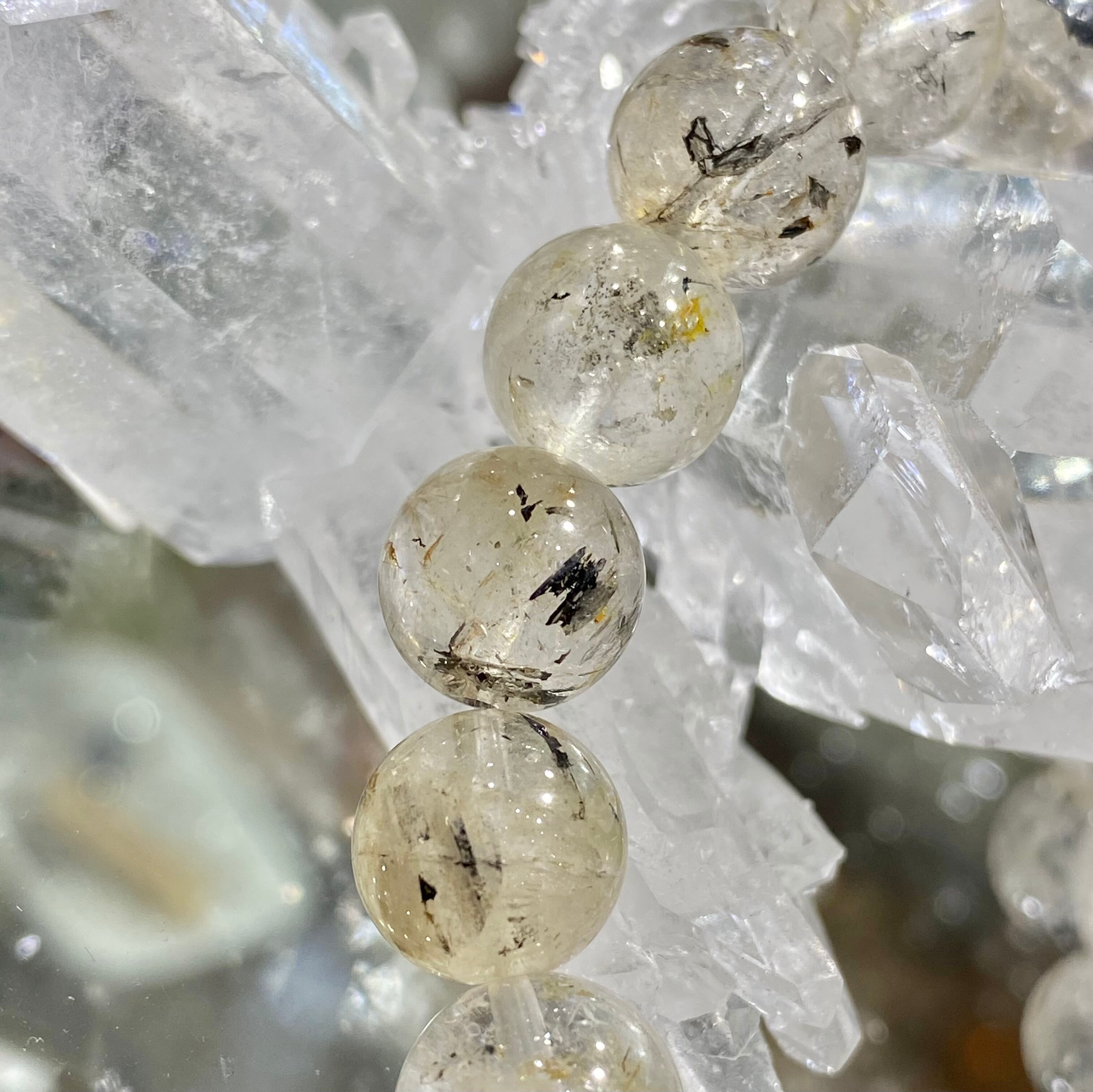 オイルインクォーツ 一連ブレス | 石の魔法