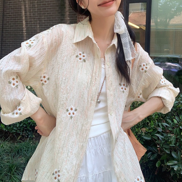 floral embroidered shirt　J00480