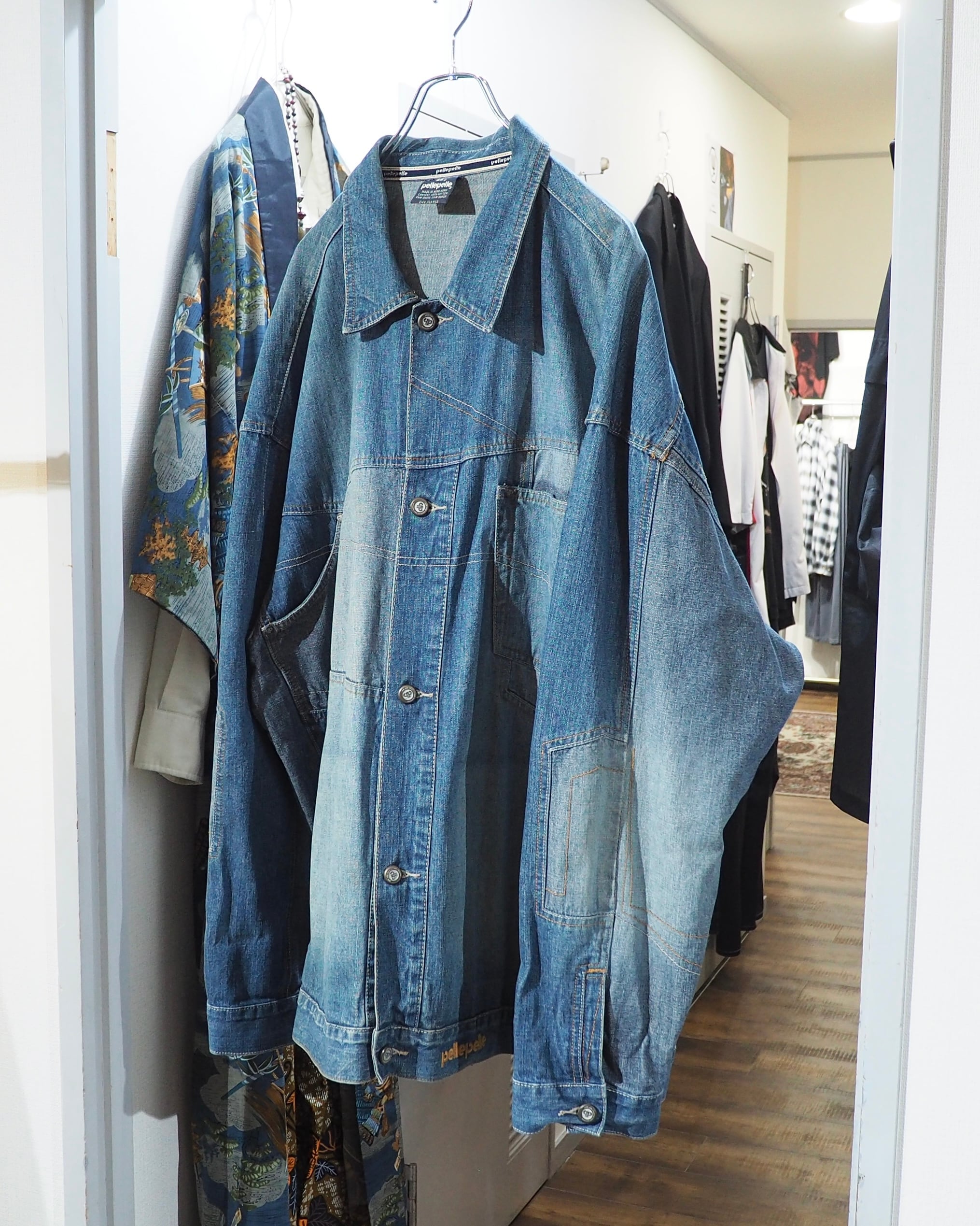 1990s " pellepelle " Special Rebuiling Over silhouette vintage Denim jacket
