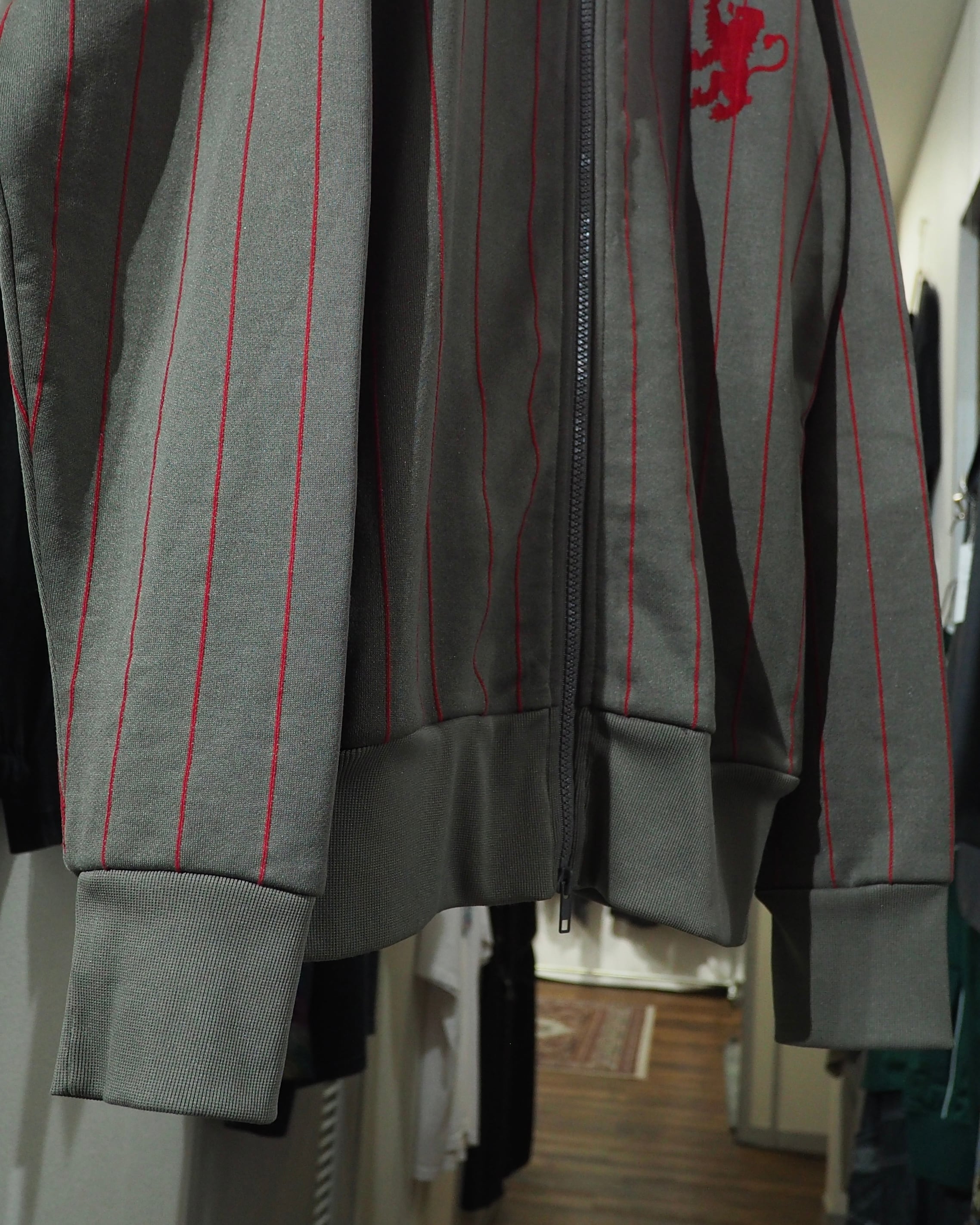 1980 - 90s Flocky Lion × Line Embroidery vintage Track jacket