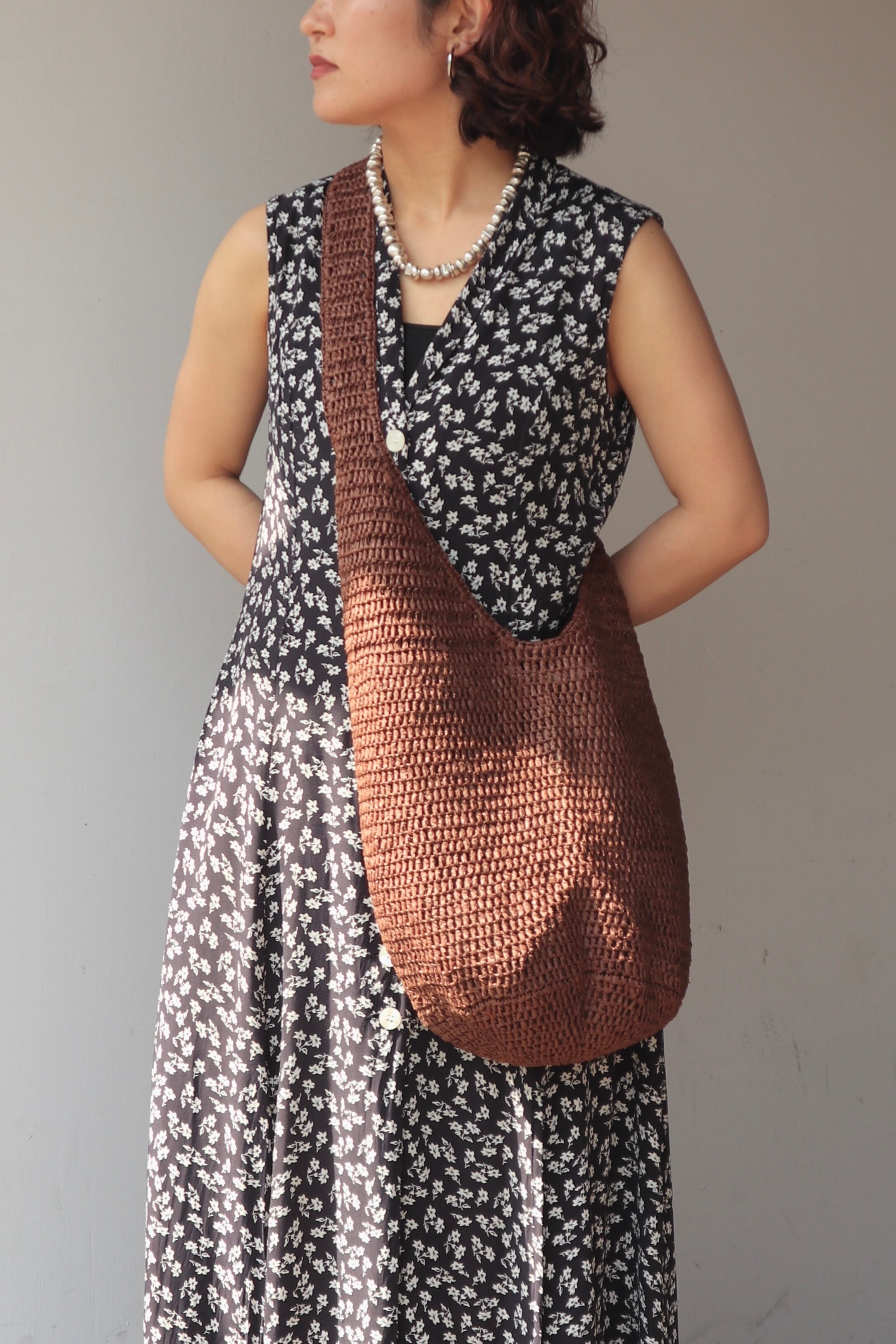 blooming slit one-piece | naname