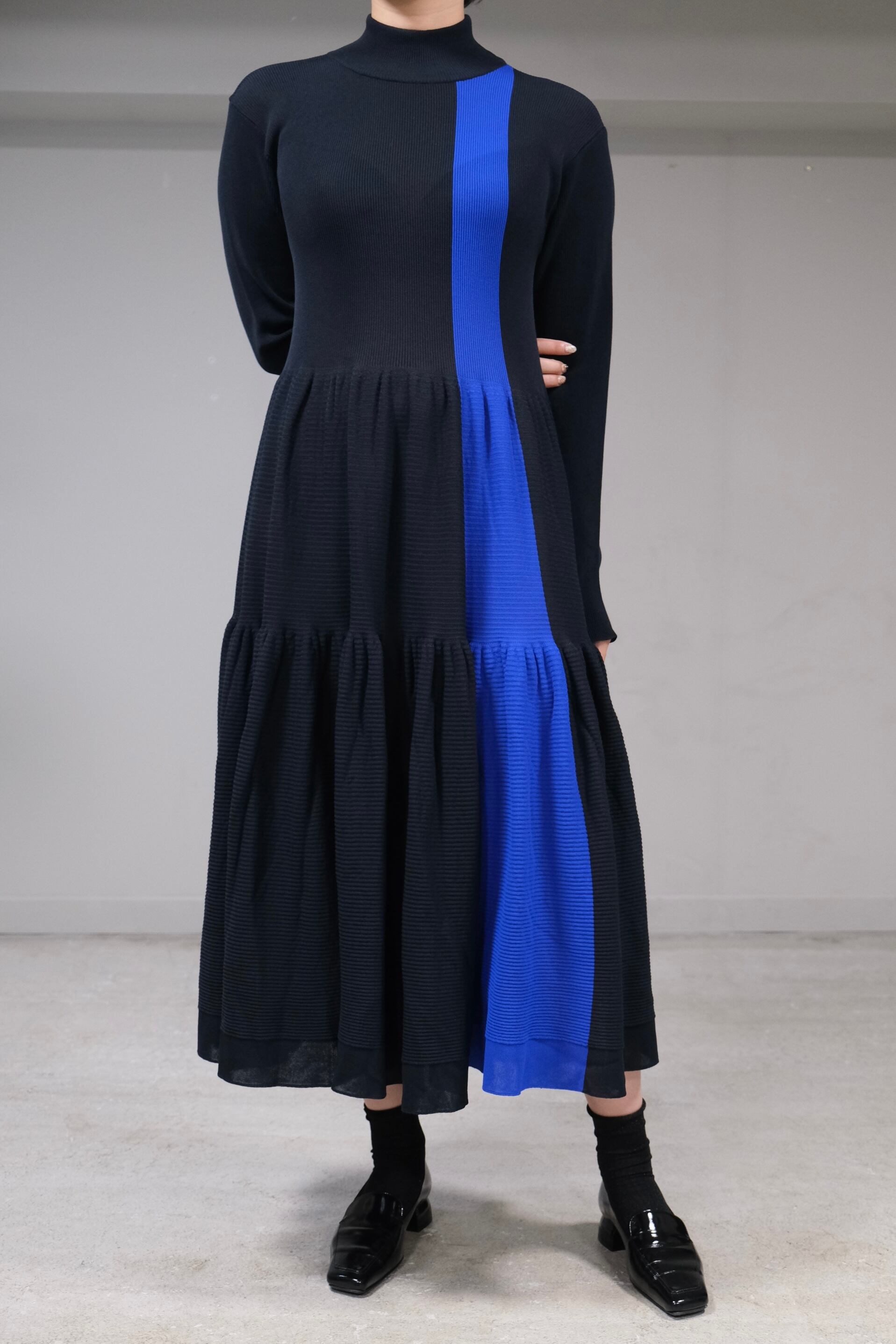 CFCL】CASCADES MOCKNECK LONG SLEEVE DRESS -black multi- | loop