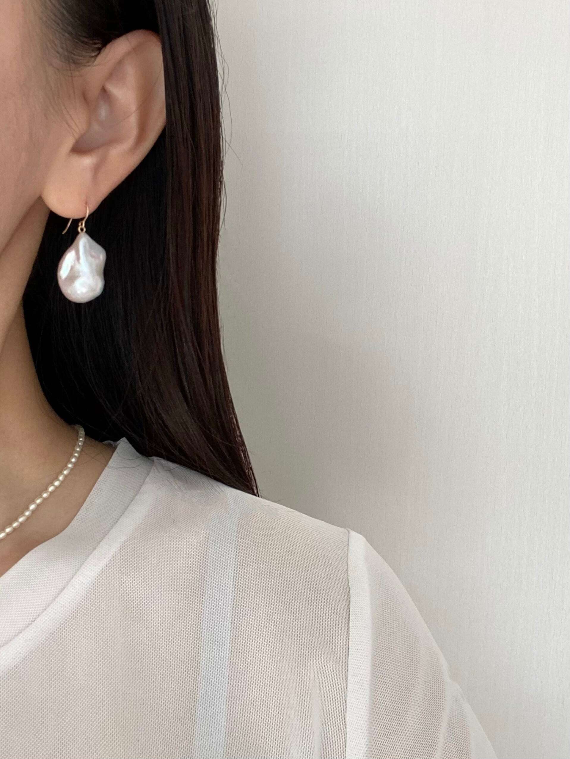 Sランク oyster baroque pearlearrings ② - メルカリ｜ピアス(両耳用)
