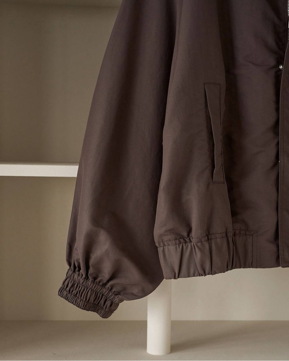 anuke 】Standcollar Zip Blouson | valance 福井｜レディース