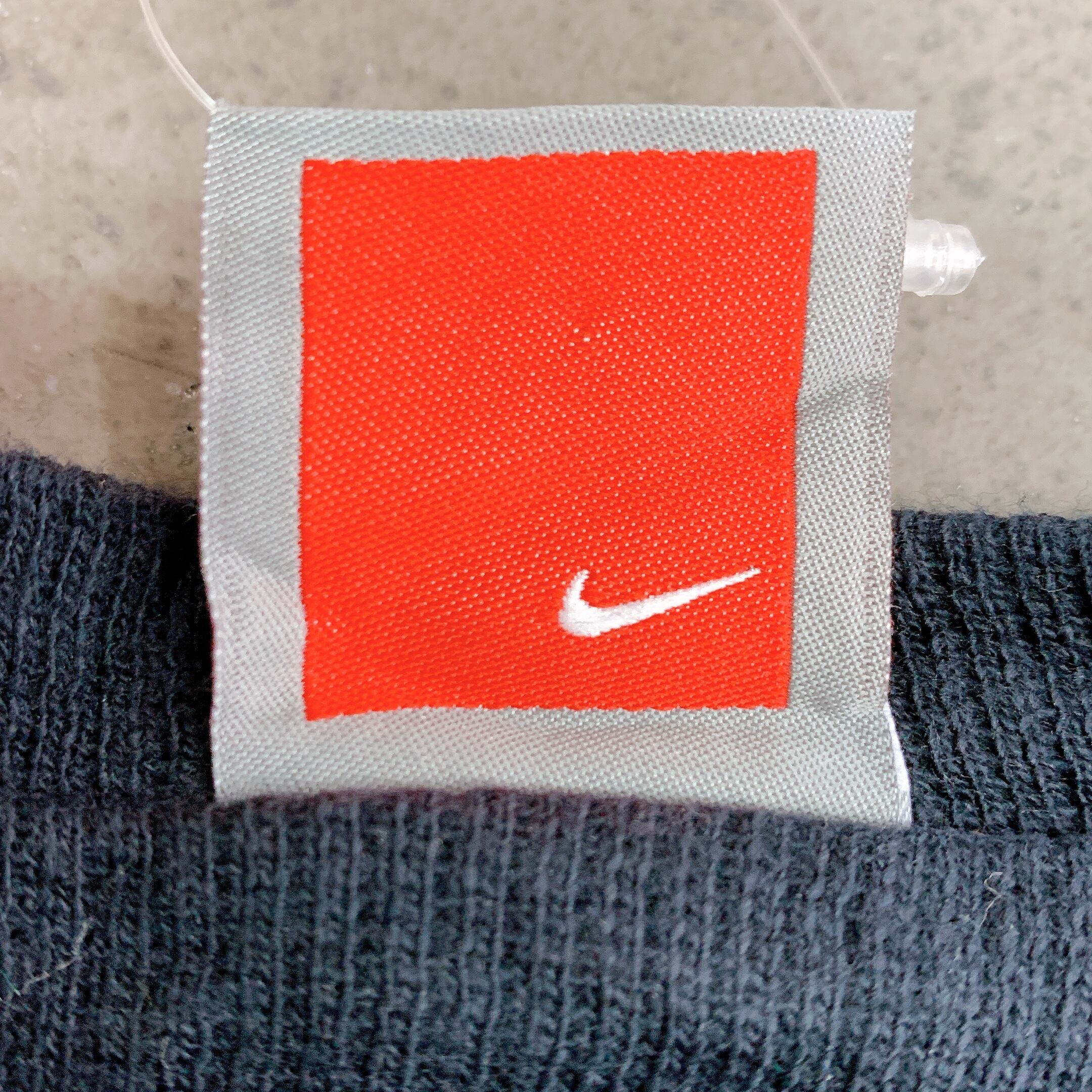 NIKE ナイキ ニットベスト 刺繍ロゴ XL ブラック