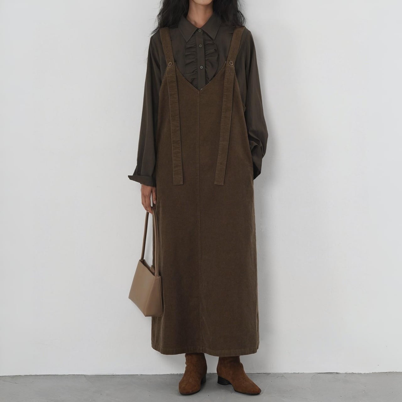 コーデュロイVネックサスペンダースカート A01810