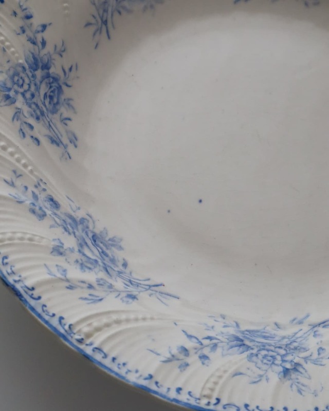 Sarreguemines サルグミンヌ パールレリーフが美しい お花の深皿プレート /A