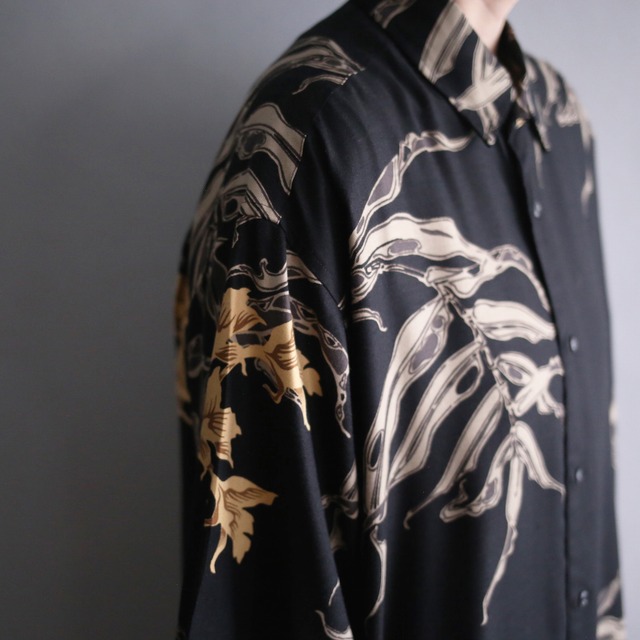 black base art reef pattern loose h/s shirt
