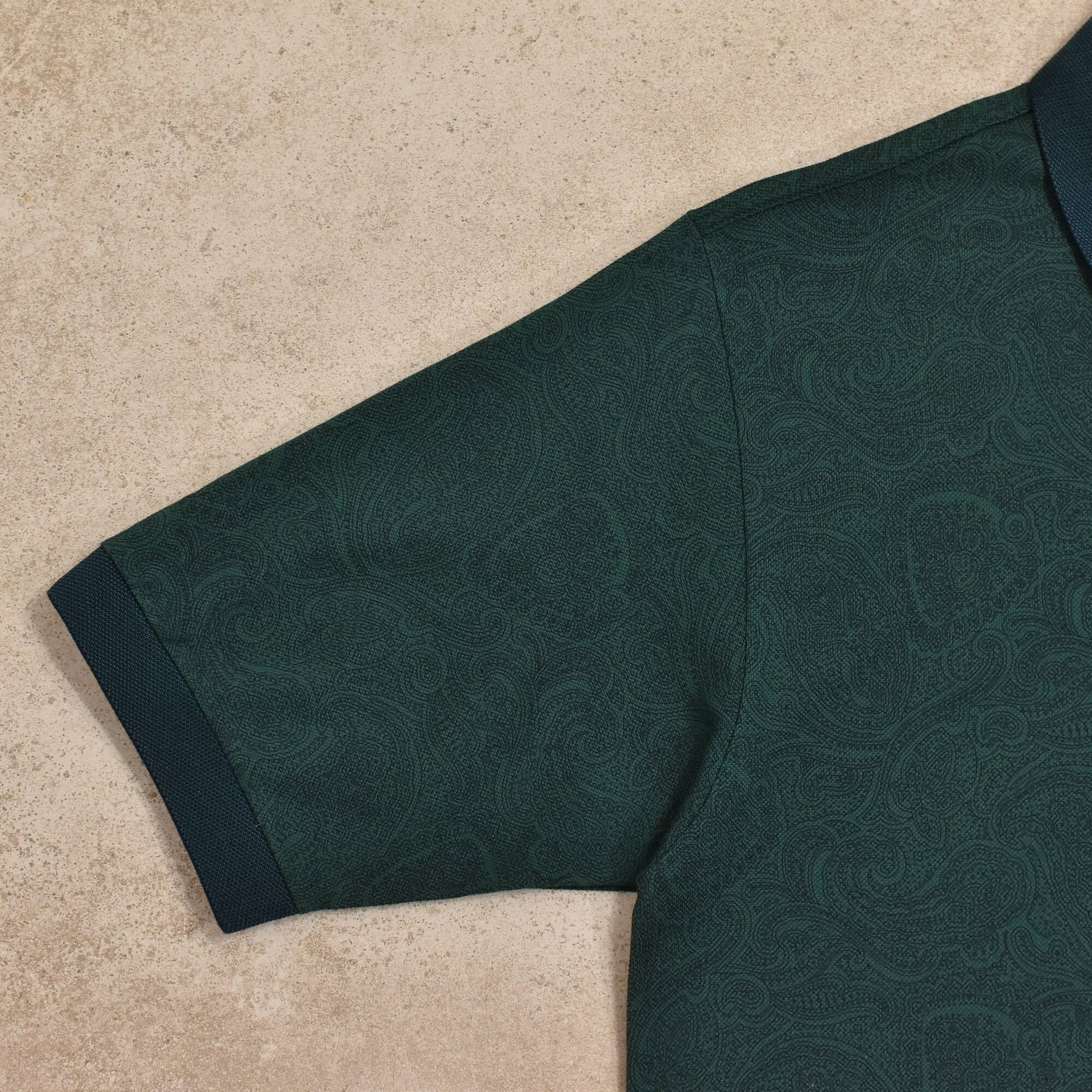 90～00s Italy Bobby Jones paisley pattern polo shirt | 古着屋 grin