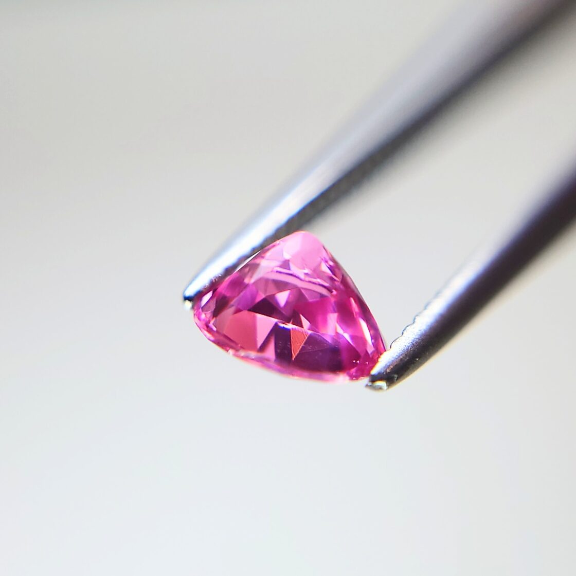 Pink Spinel Mahenge 0.253ct GGSソ付 ルース☆ | Pay ID